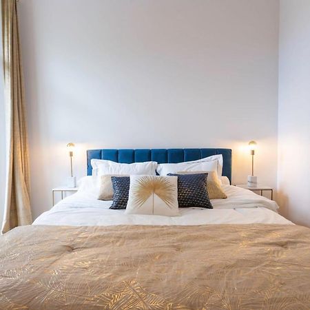 Modern 2-Br Apartment In The Heart Of Cannes Dış mekan fotoğraf